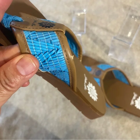 Yellow Box Blue Tan Woven Flip Flop Sandals Women’s Size 7.5 - Picture 6 of 9